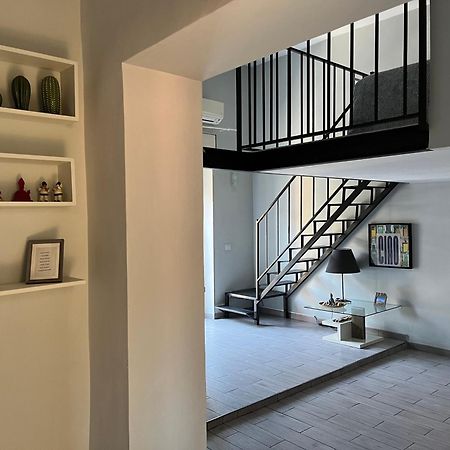 Apartment Welcome Home 2 เนเปิลส์ ภายนอก รูปภาพ