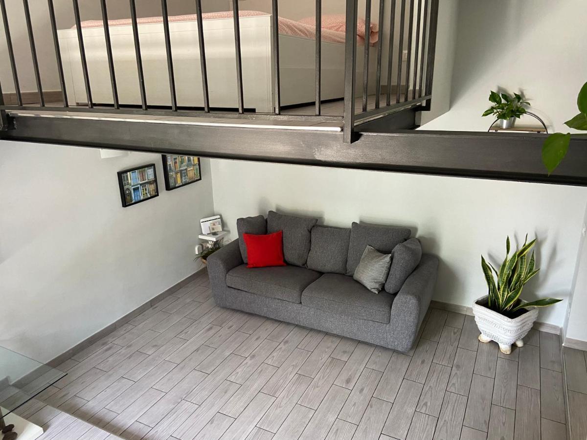 Apartment Welcome Home 2 เนเปิลส์ ภายนอก รูปภาพ