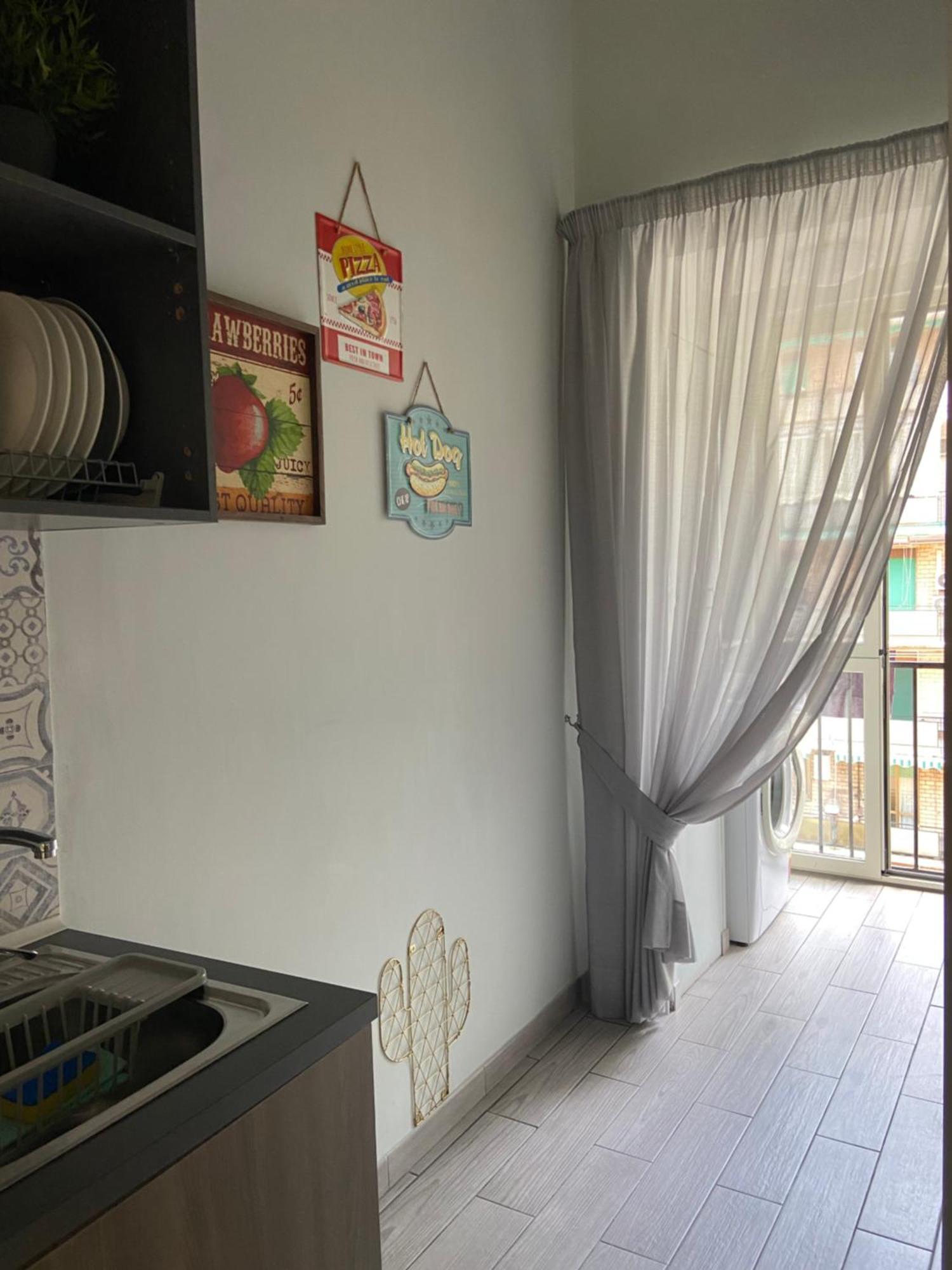 Apartment Welcome Home 2 เนเปิลส์ ภายนอก รูปภาพ