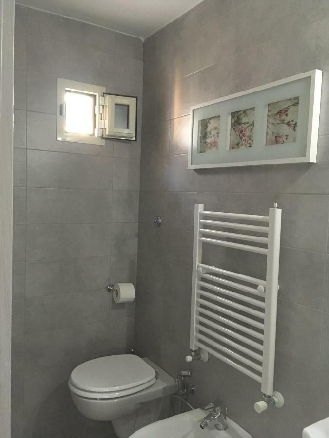 Apartment Welcome Home 2 เนเปิลส์ ภายนอก รูปภาพ